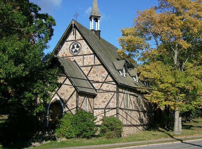 Great Lakes Forestry Centre Arboretum , Canada